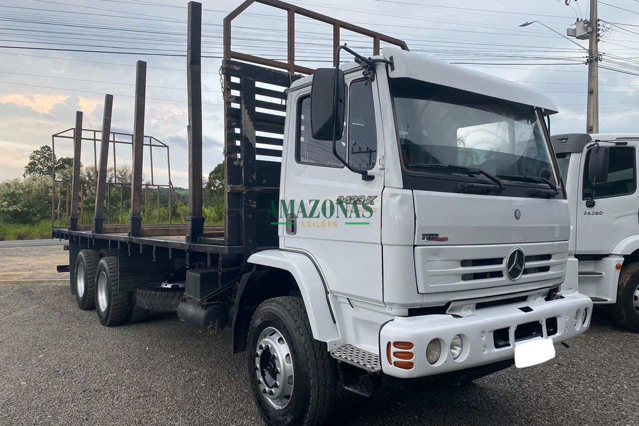 MERCEDES BENZ MB2423 2009