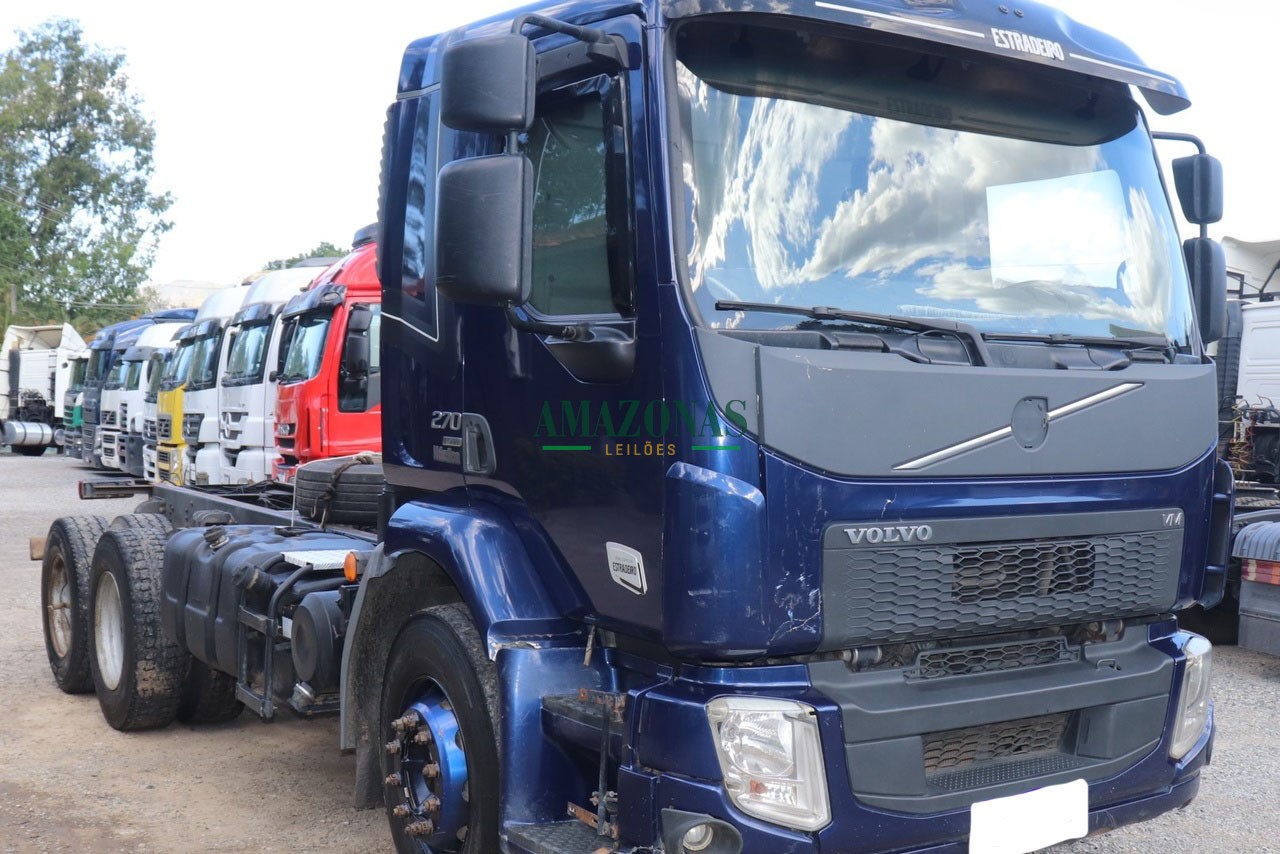 VOLVO VM260 2012