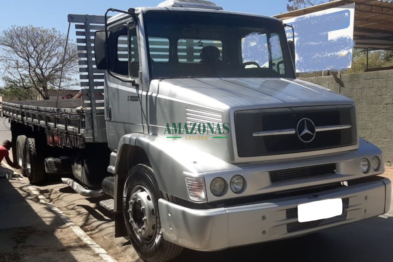 MERCEDES BENZ MB1620 2005