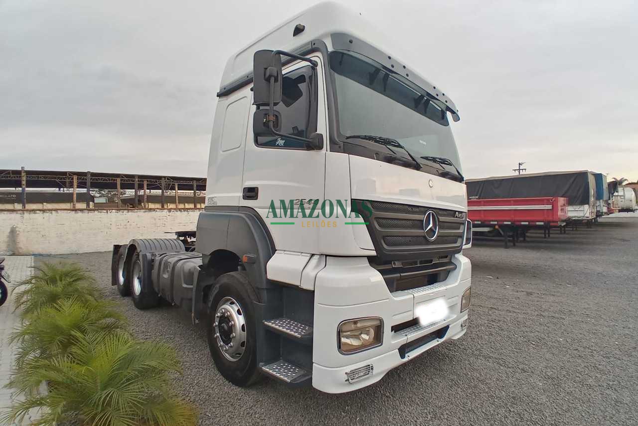 MERCEDES BENZ MB2544 2010