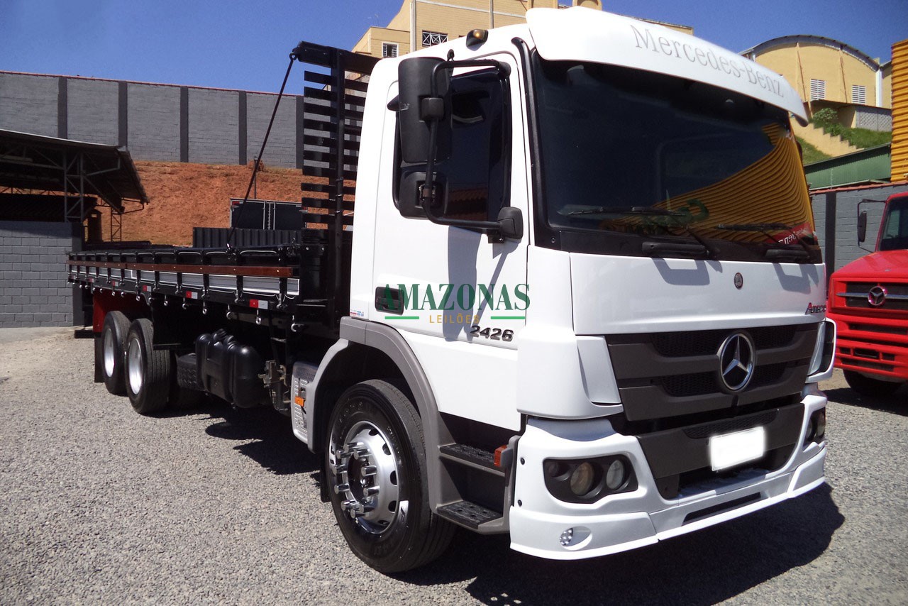 MERCEDES BENZ MB2426 2014