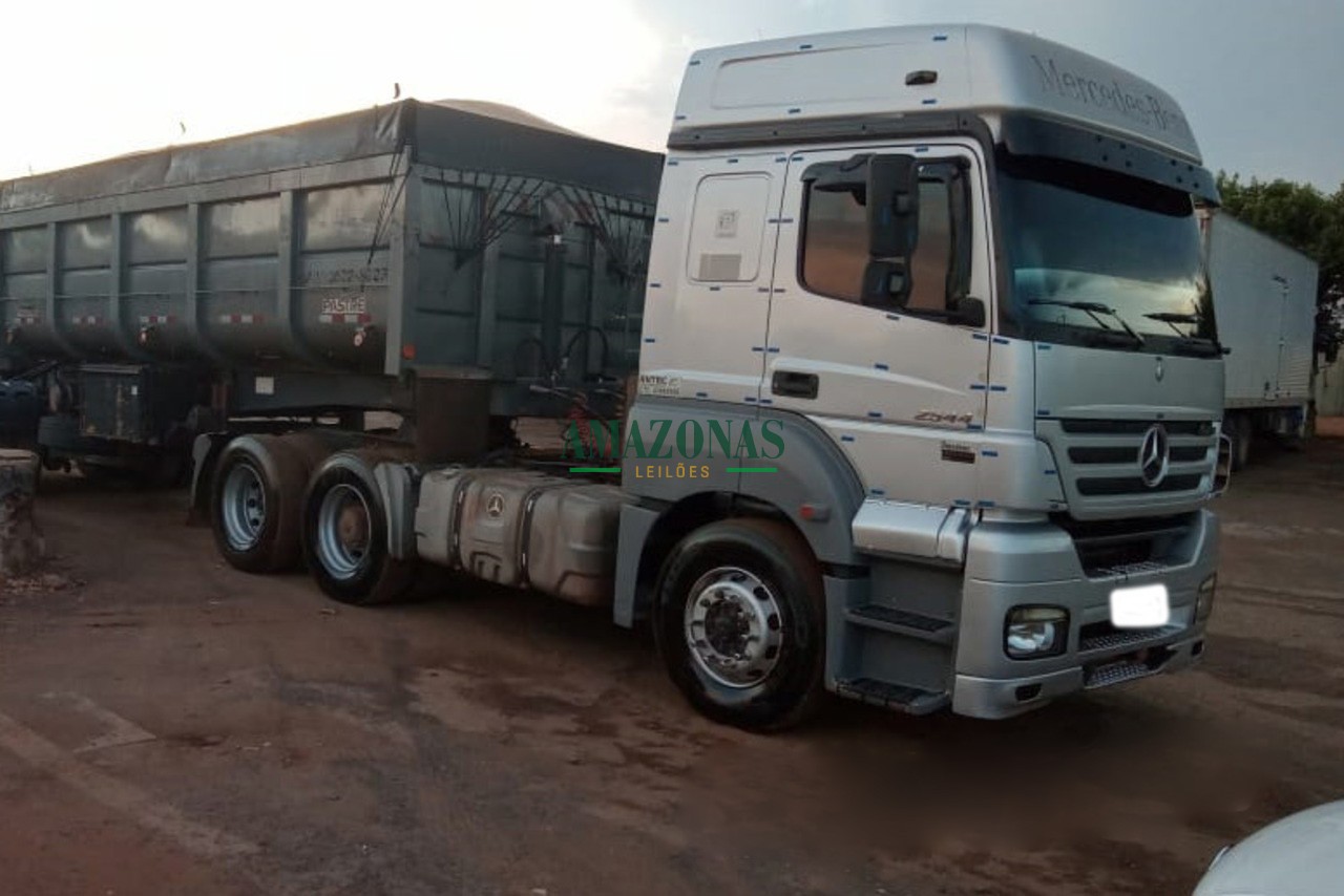 MERCEDES BENZ MB2544 2011