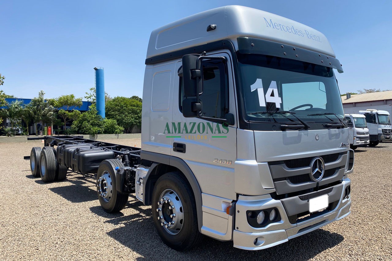 MERCEDES BENZ MB2430 2014