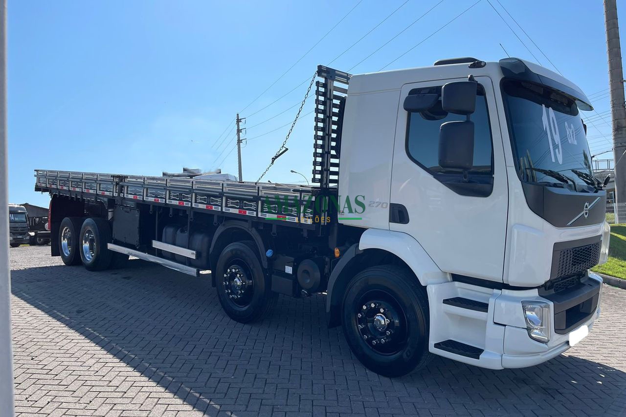 VOLVO VM270 2019