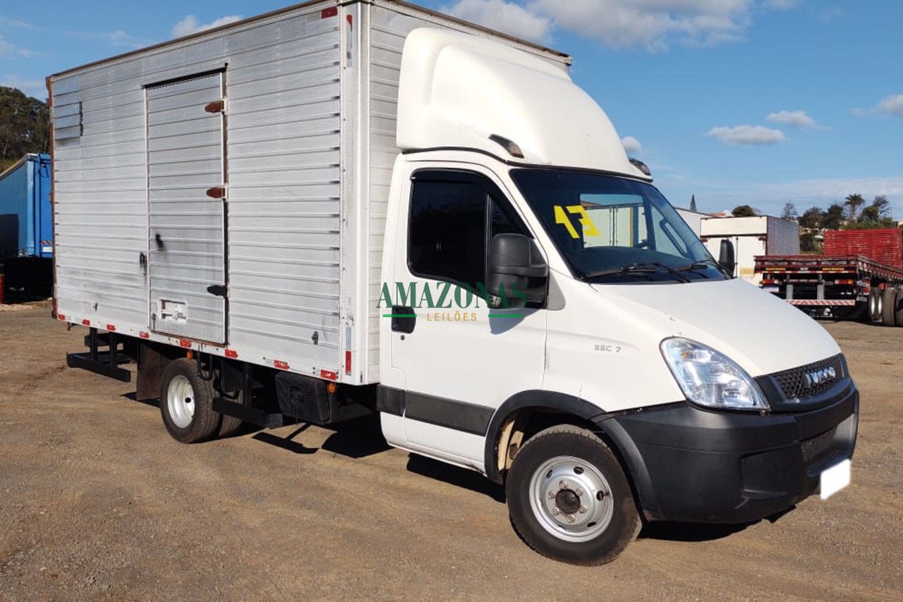 IVECO DAILY 5517 2013