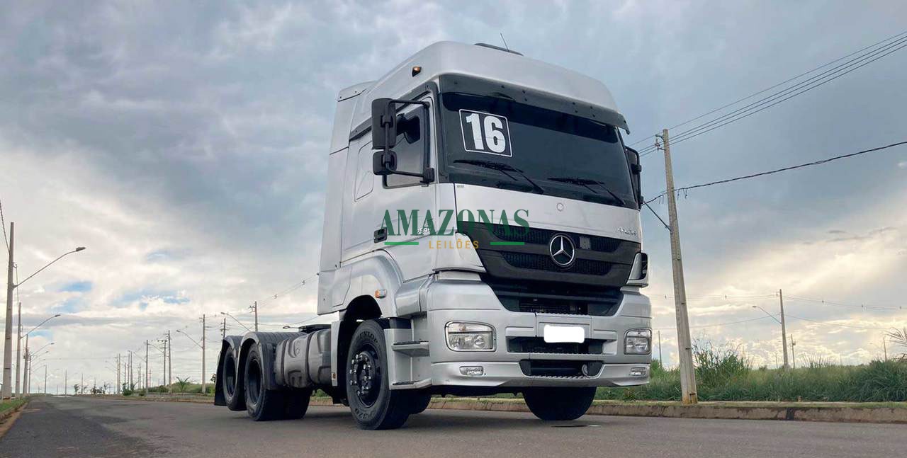 MERCEDES BENZ MB2544 2016